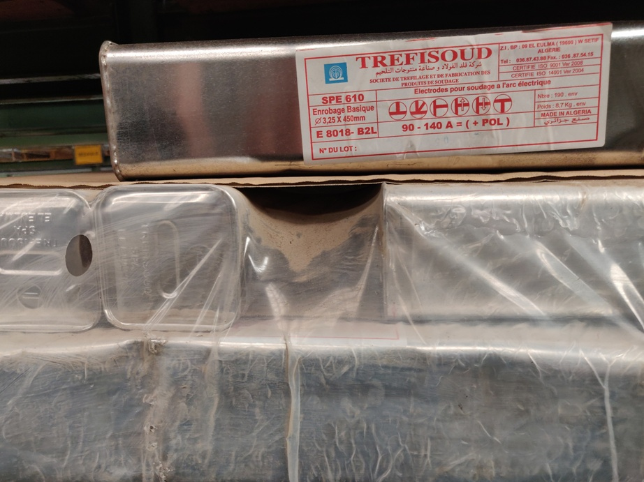 Electrodes pour le soudage des aciers faiblement alliÃ©s ou Ã  haute limite Ã©lastique